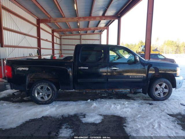 Chevrolet Silverado 1500 Lt Image 13