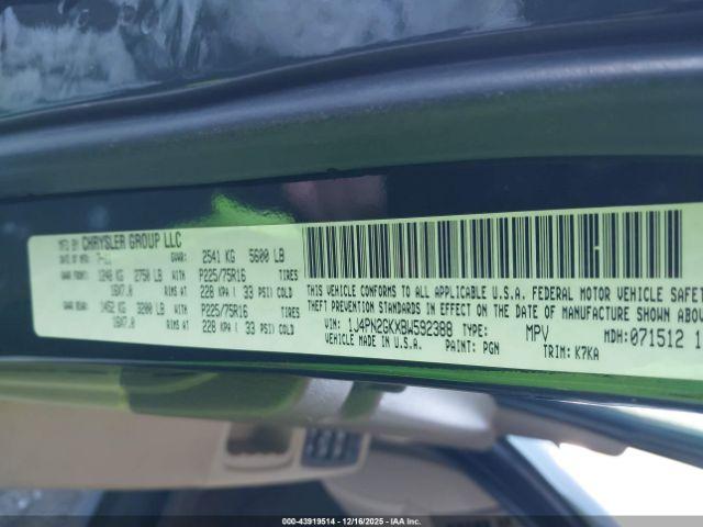 Jeep Liberty Sport Image 11