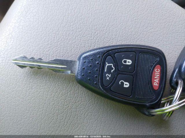 Jeep Liberty Sport Image 8