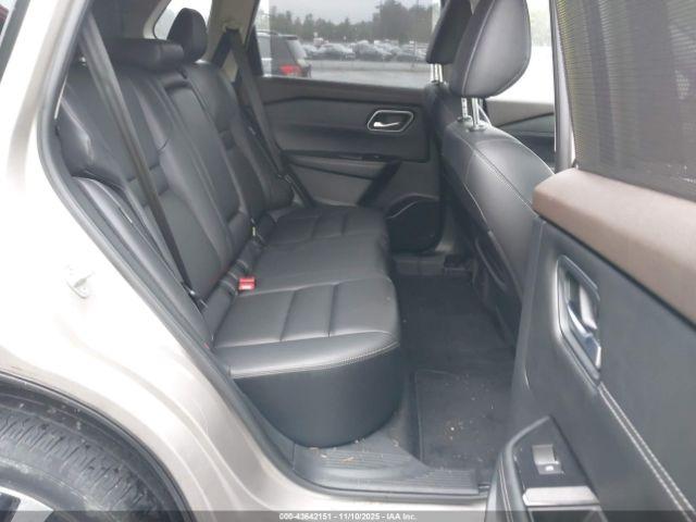 Nissan Rogue Sl Intelligent Awd Image 11