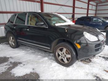  Salvage Porsche Cayenne