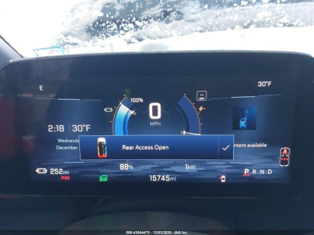 Chevrolet Blazer Ev Rs Awd Image 5