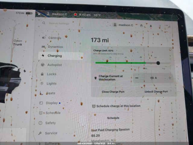 Tesla Model Y Long Range Dual Motor All-wheel Drive Image 2