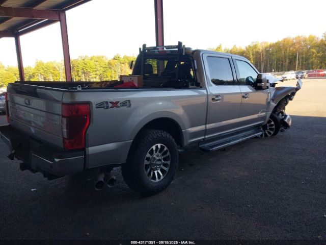 Ford F-250 Lariat Image 16