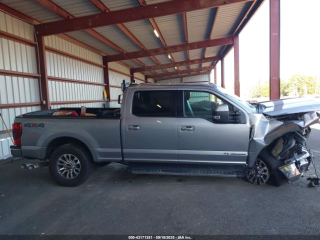 Ford F-250 Lariat Image 9