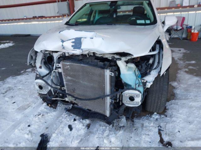 Cadillac XT5 Luxury Image 4