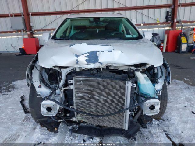 Cadillac XT5 Luxury Image 16