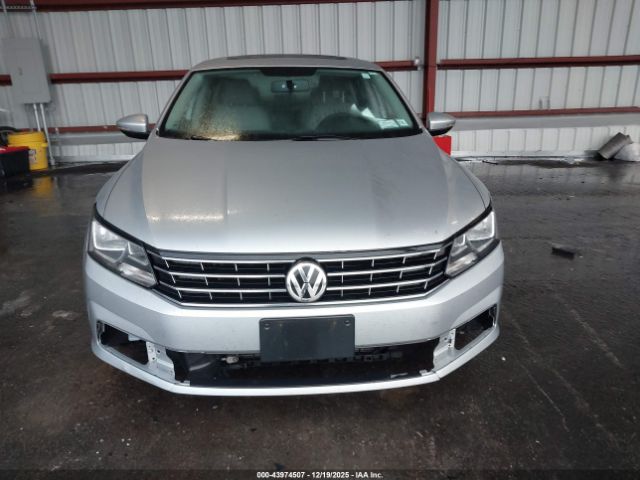 Volkswagen Passat 1.8t Se Image 2