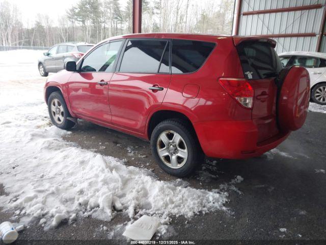 Toyota RAV4 Image 5