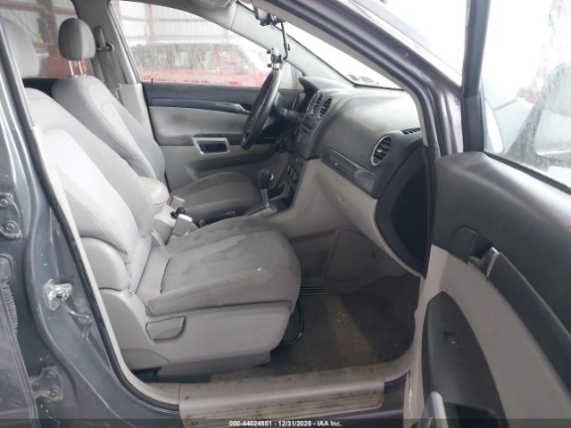 Saturn Vue 4-cyl Xe Image 10