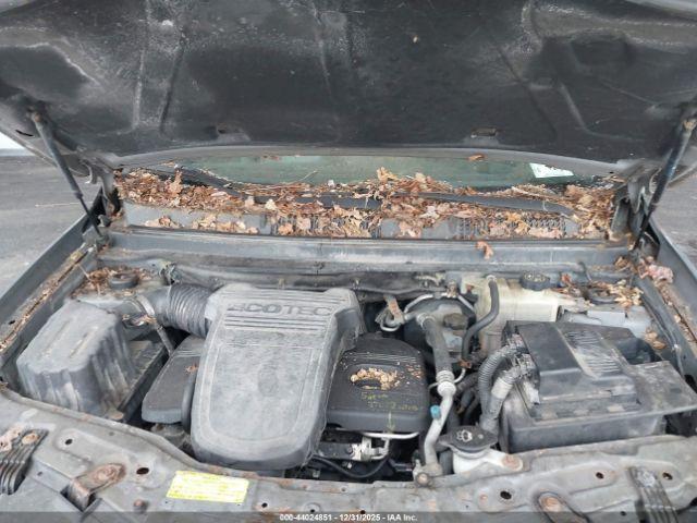 Saturn Vue 4-cyl Xe Image 8