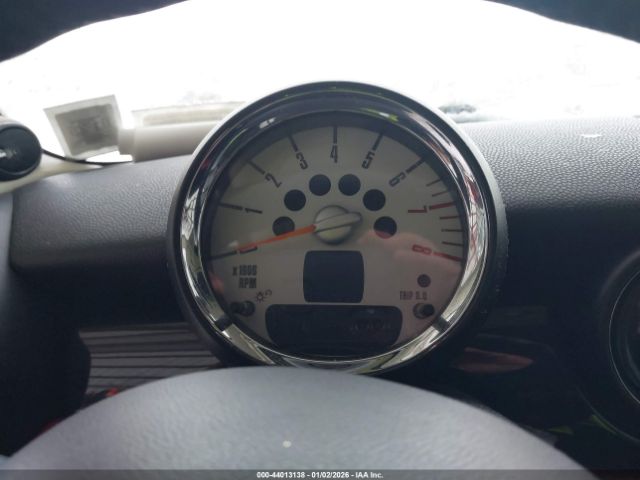 MINI Cooper Clubman Image 2