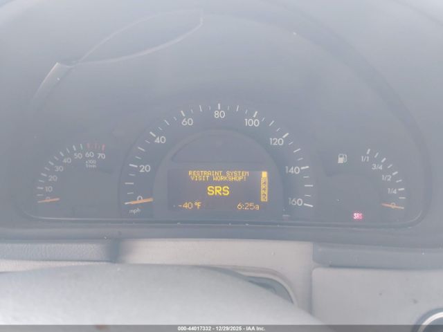 Mercedes-Benz C-Class Sport Image 5