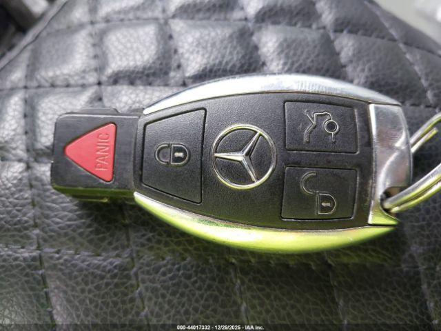 Mercedes-Benz C-Class Sport Image 3