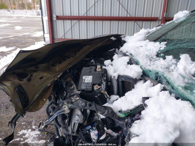 Nissan Rogue S Image 7