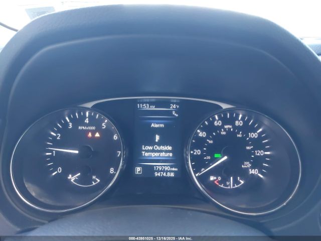 Nissan Rogue Sv Image 6