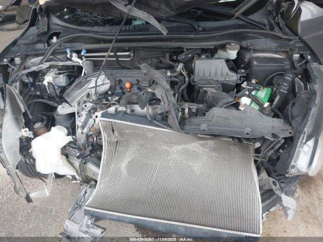 Honda HR-V Ex Image 2