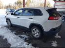 Jeep Cherokee Sport Fwd Image 15