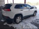 Jeep Cherokee Sport Fwd Image 12