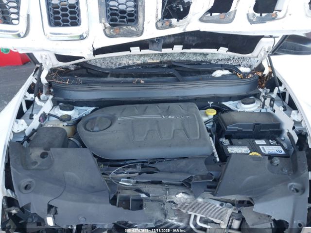 Jeep Cherokee Sport Fwd Image 7