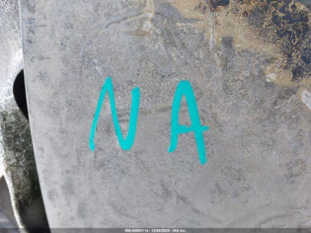 Toyota RAV4 Xle Image 2