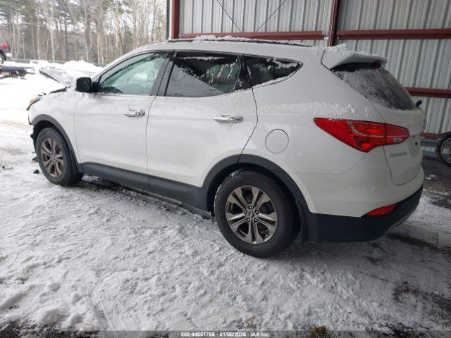 Hyundai SANTA FE 2.4l Image 2