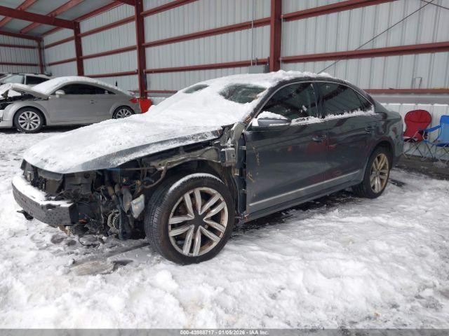 Volkswagen Passat 1.8t Se Image 10