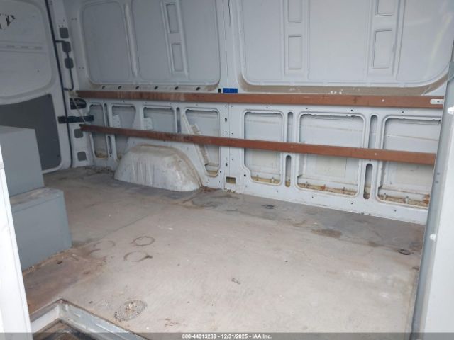 Mercedes-Benz Sprinter 2500 Normal Roof Image 4