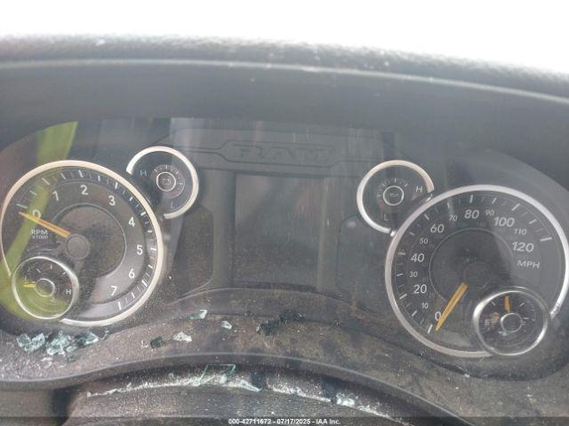 Ram 2500 Tradesman  4x2 8' Box Image 9