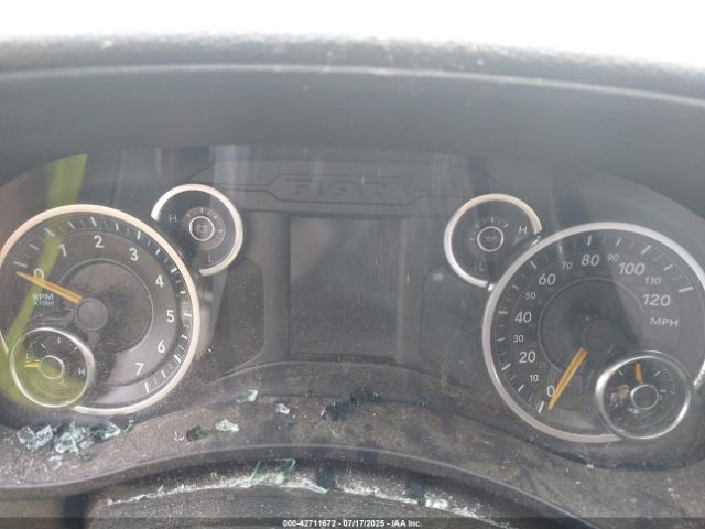 Ram 2500 Tradesman  4x2 8' Box Image 15