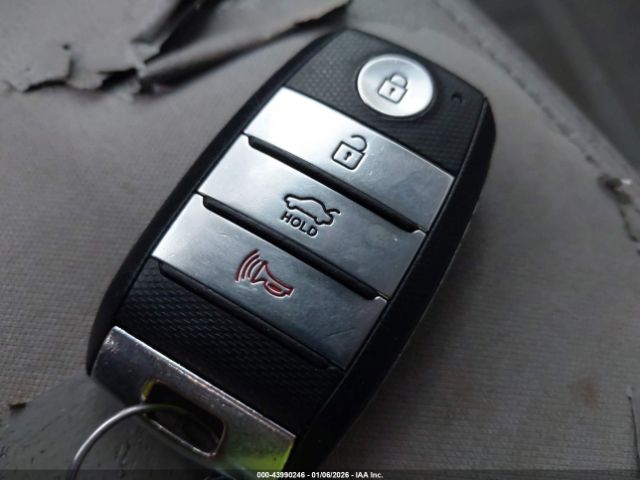 Kia Optima Ex Image 8