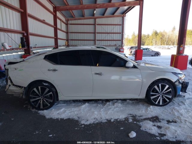 Nissan Altima Platinum Intelligent Awd Image 10