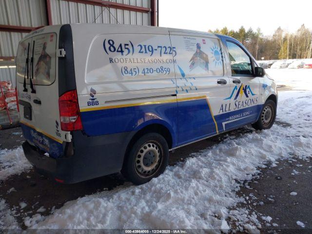 Mercedes-Benz Metris Image 13